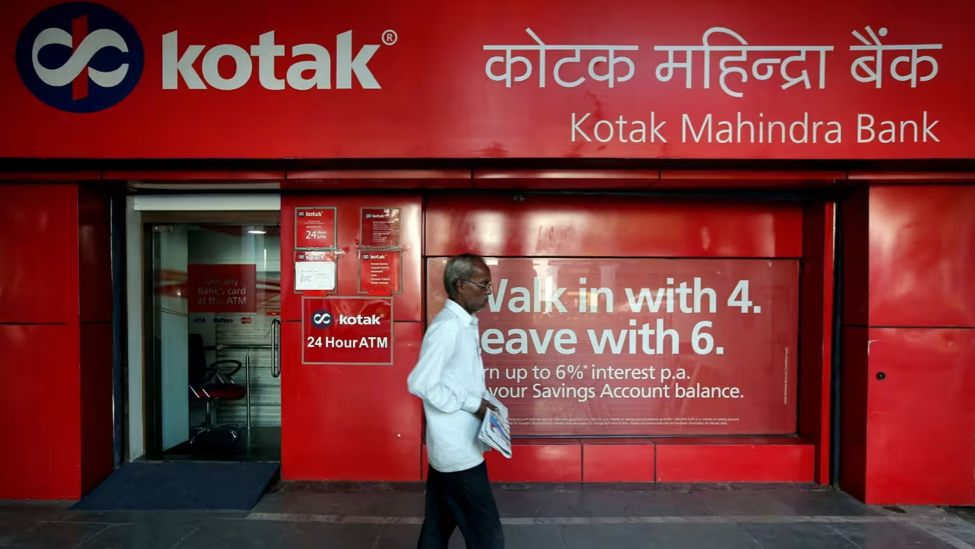 India’s central bank has banned Kotak Mahindra Bank from issuing credit cards or taking on new digital and mobile banking customers.
Image Source: Reuters