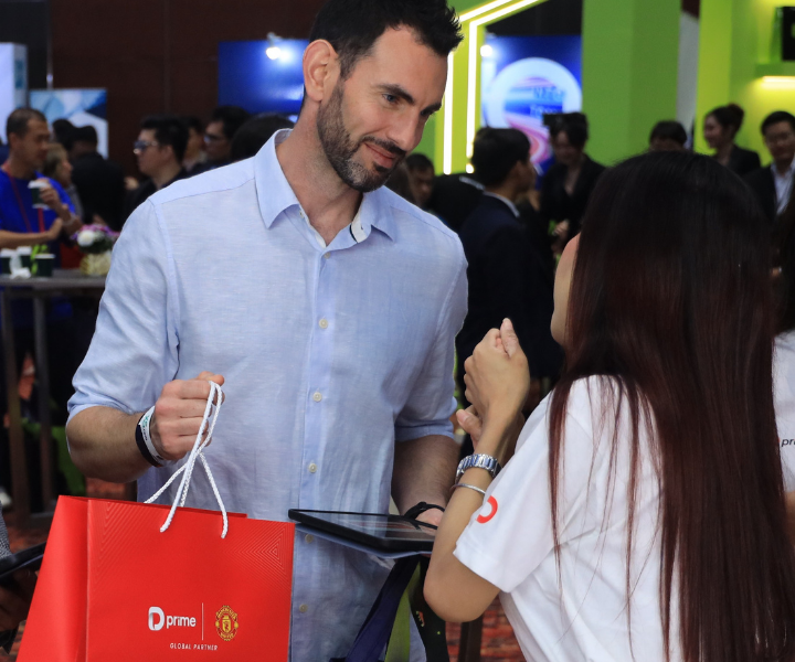 إعادة إحياء أحداث معرض المتداولين في تايلاند 2025